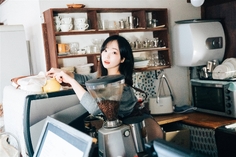 018.Bambi – Cafe Alba[179P-196.33MB]